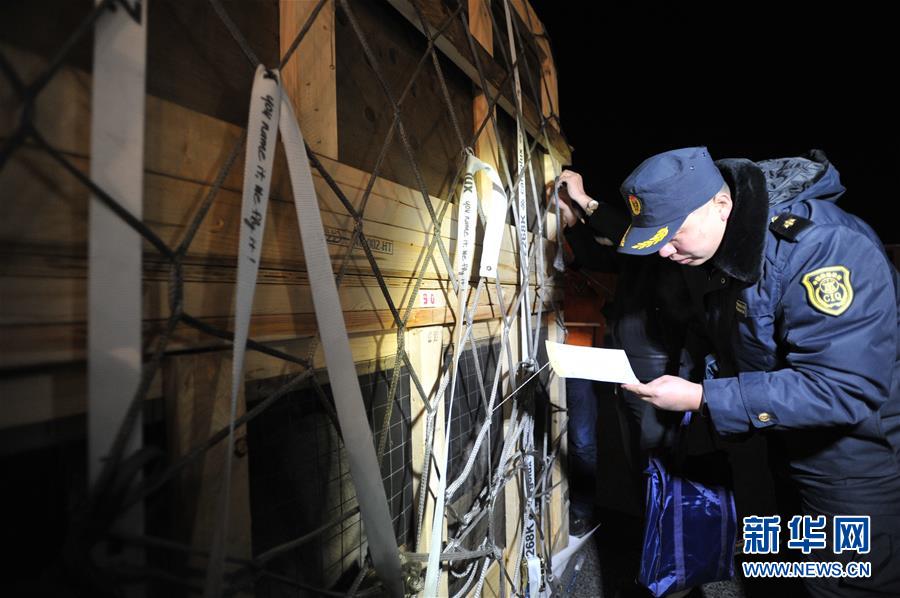 （社会）（1）内蒙古从国外成功引进第二批115只活体驯鹿