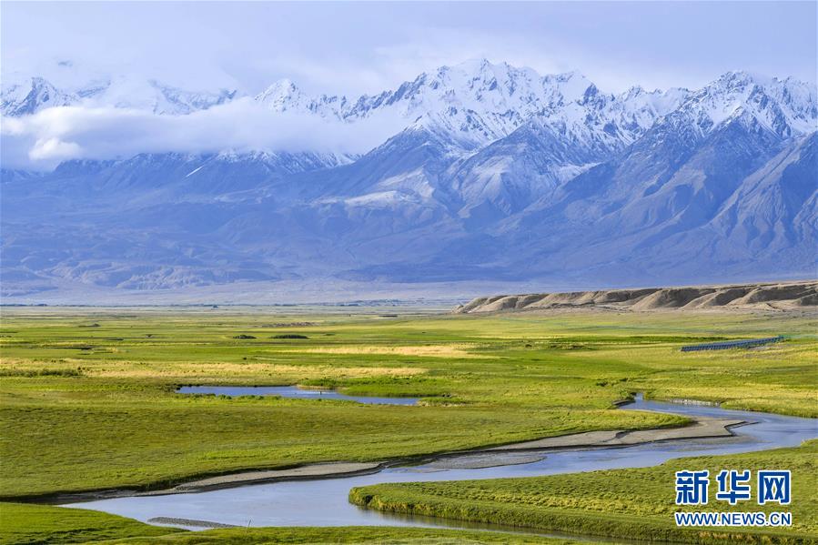 （社会）（2）夏日到大美新疆来