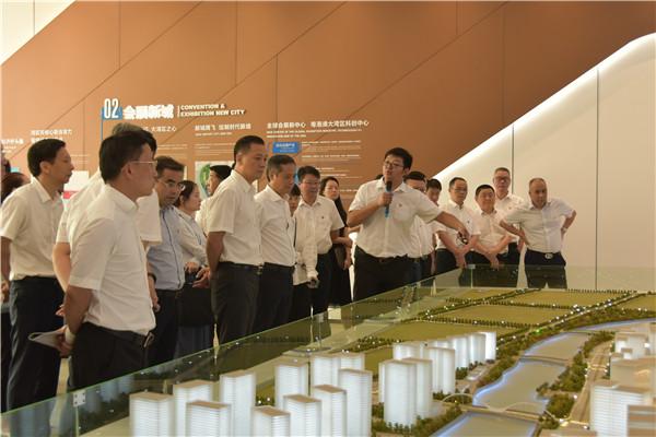 罗湖区委书记罗育德赴兄弟区考察 虚心学习找差距