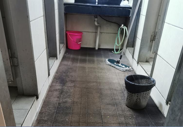 突袭检查得分仅53！ 香蜜湖乐福购物广场公厕亟待改善