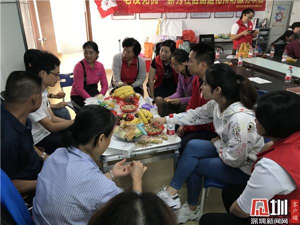 岁月如歌曲悠扬 社区长者分享岁月的故事