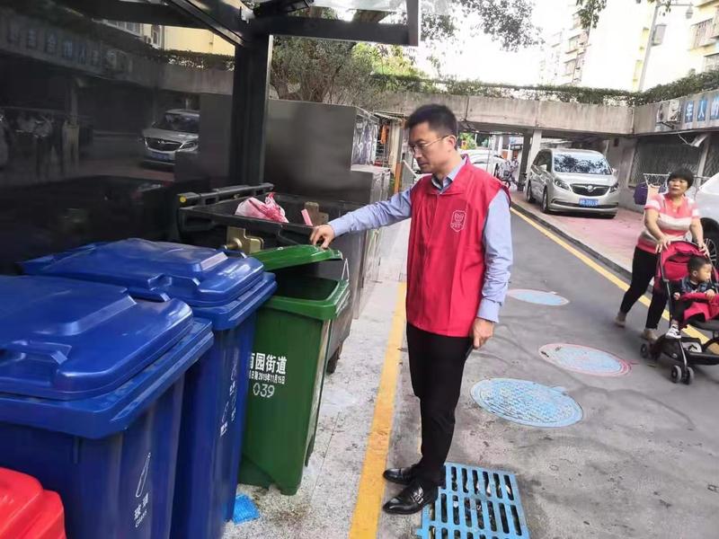打赢创文攻坚战 福田区长黄伟率先垂范深入街道
