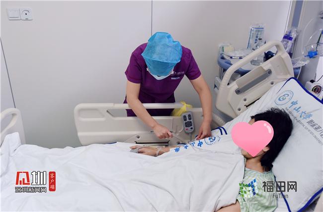 险些丧命！深圳女子玩鸟患上罕见“鹦鹉热”