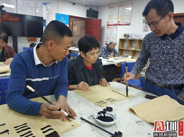 “墨香人生”写出精彩 民微项目关注百姓文化