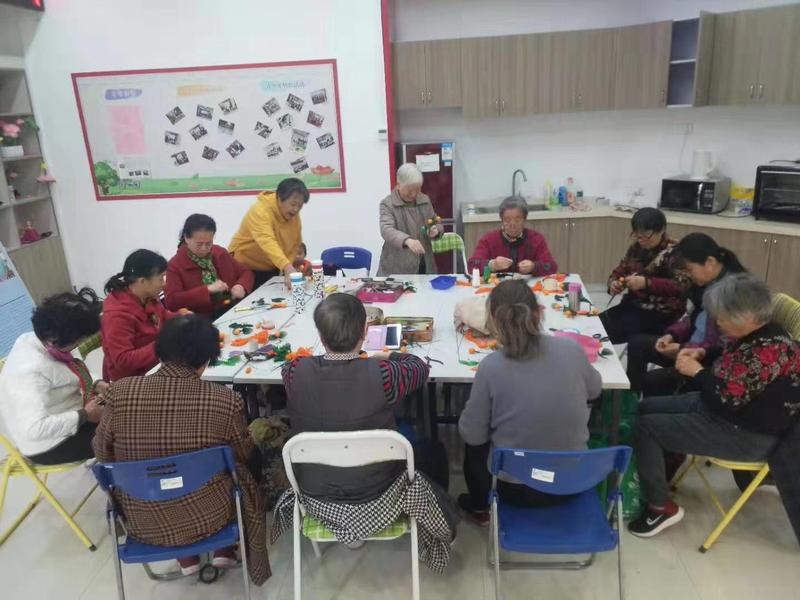 社区养老模式的先行探索与实践 时间银行在园岭街道长城社区落地