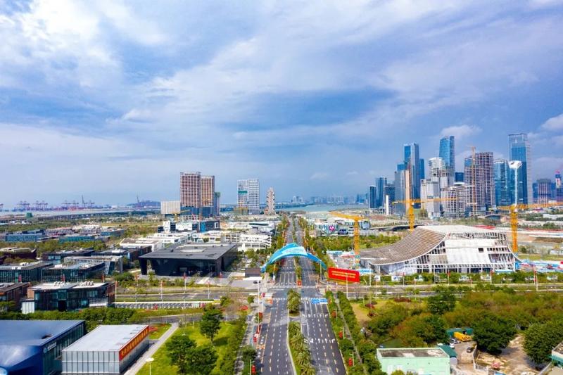 前海积极支持工程建设项目复工复产 95个在建项目复工率100%