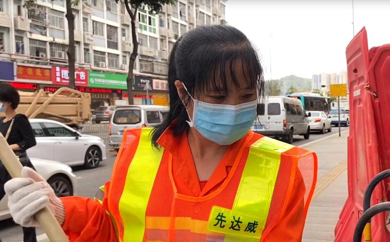 【新时代劳动者】尹华碧：一把扫帚守一城文明 一个簸箕筑一城整洁