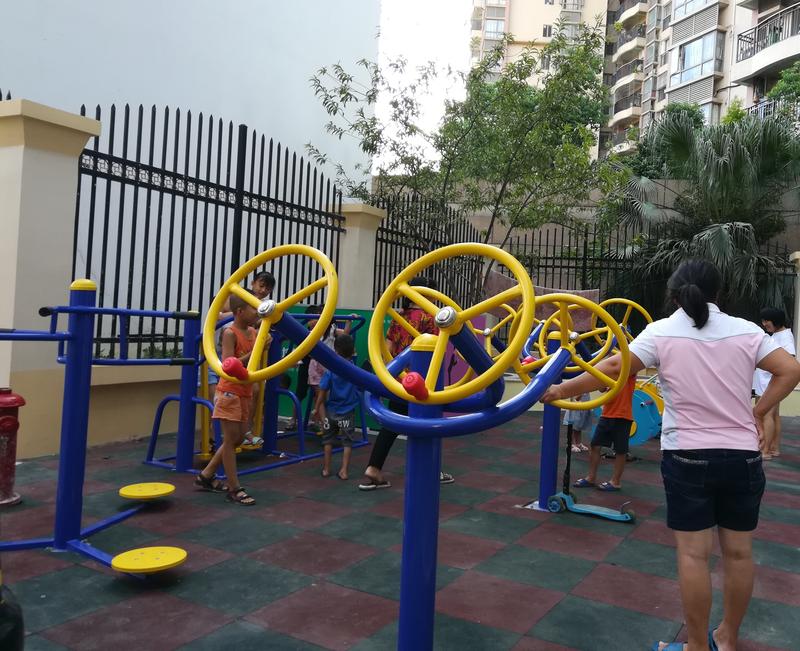 社区小空地升级健身乐园 燕罗燕川一村“美颜”换妆