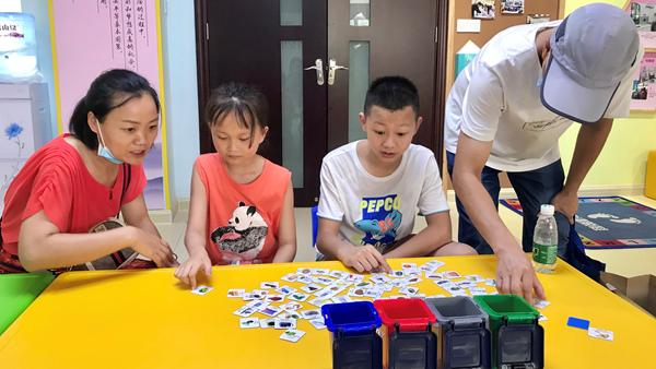 福永：多彩暑期夏令营关爱各地“小候鸟”