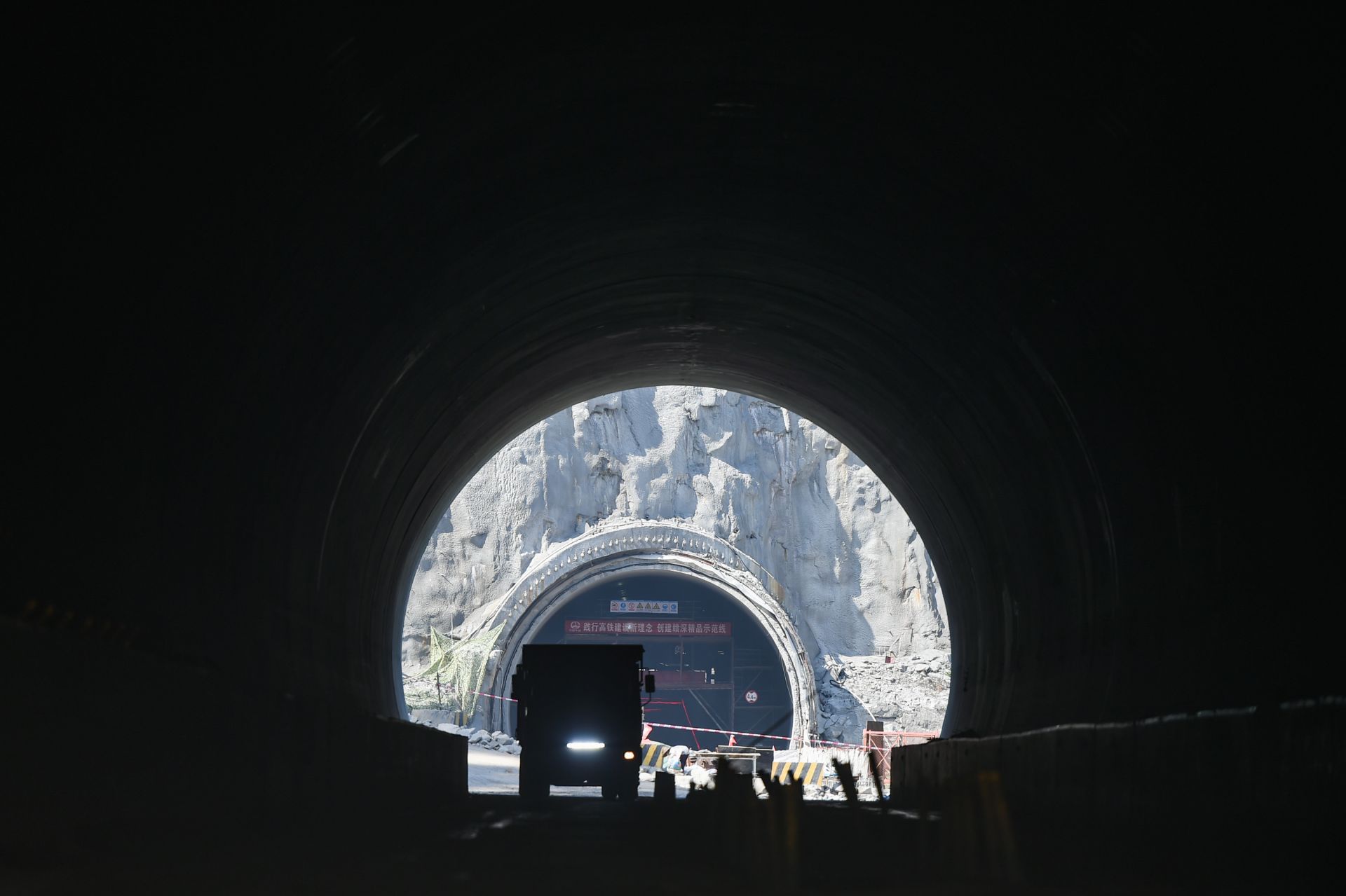 运河首条下穿隧道惊艳效果图出炉！最新建设进展来了！