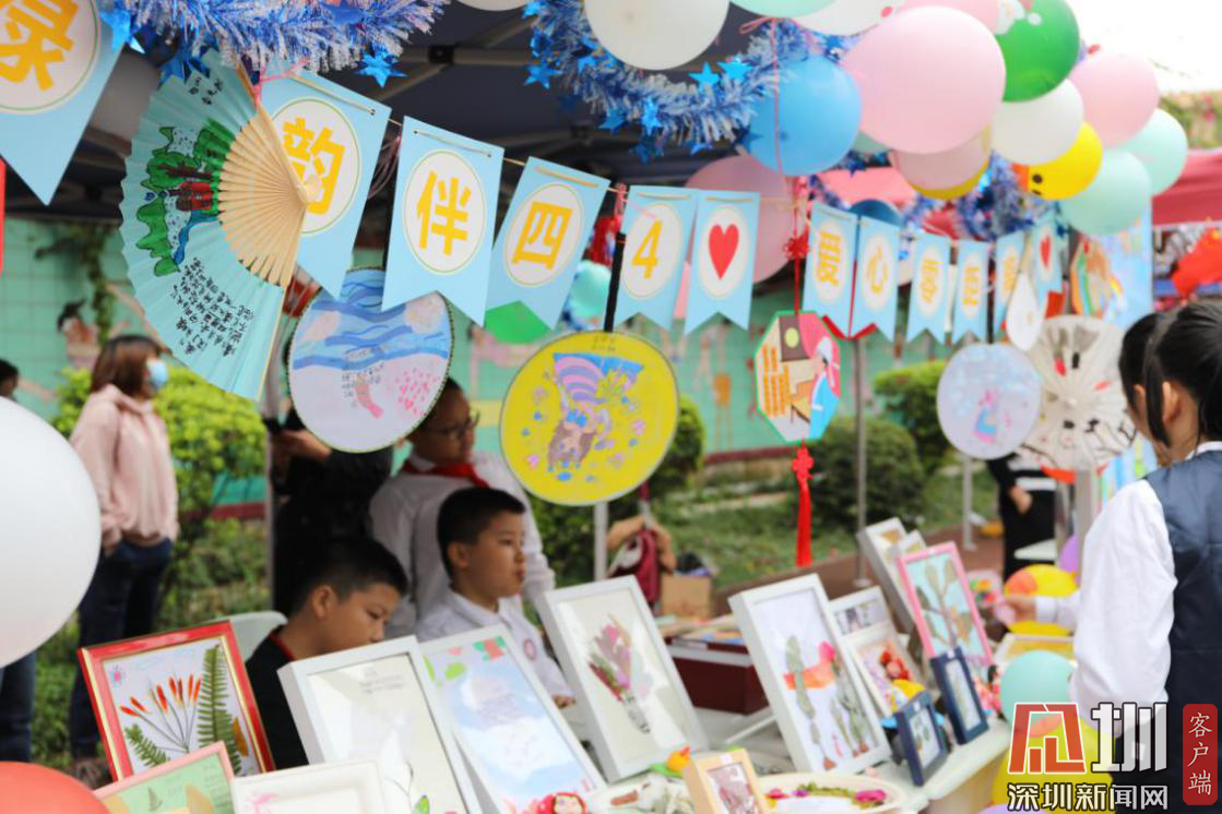 孩子们的创意乐园，华新小学“第三届绿韵笔架·诗意市场”成功举办