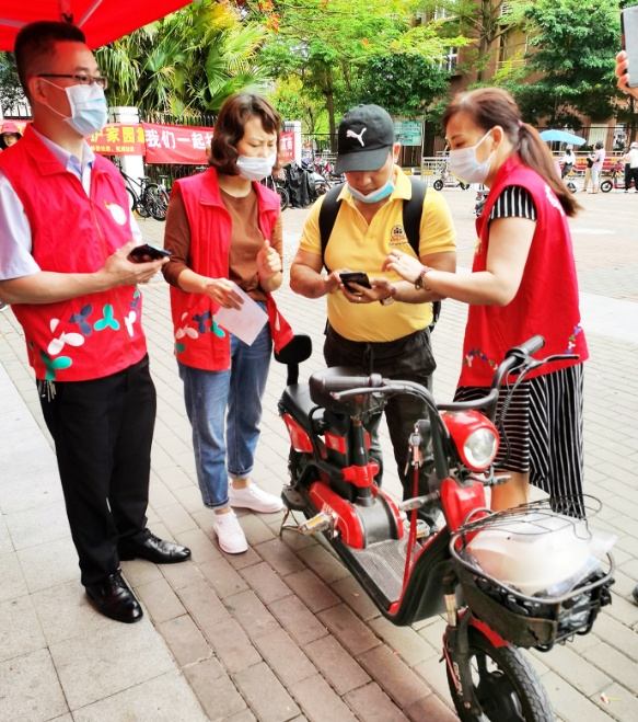 桃源龙珠社区推行电单车“一车一码”实名登记