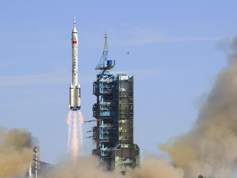 神舟十二号载人飞船发射成功，激发香港同胞爱国热情：为国家航天事业发展贡献力量