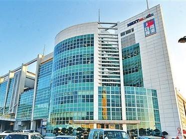 香港警方正式起诉壹传媒及《苹果日报》2名高层