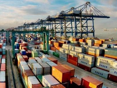 广州港多个重点工程竣工试投产