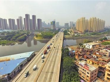 佛山与广州芳村接壤道路解除交通管制，地铁恢复运营