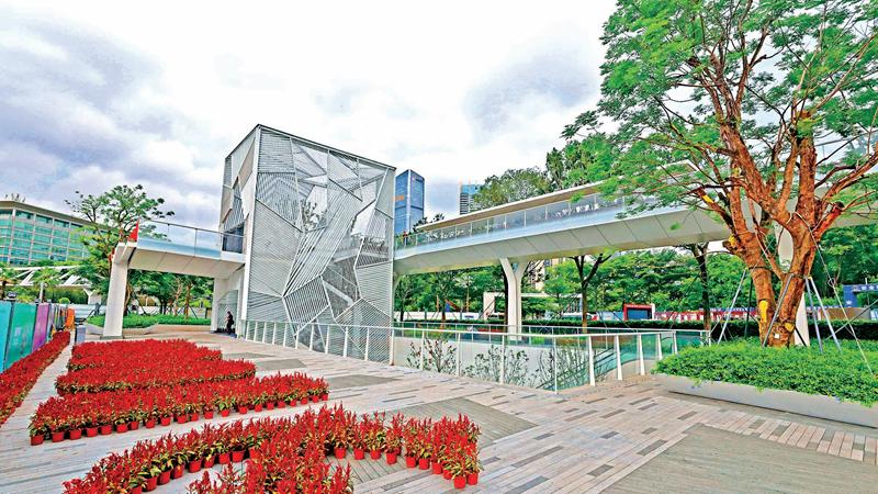 宝安滨海廊桥主体贯通 计划年底竣工验收