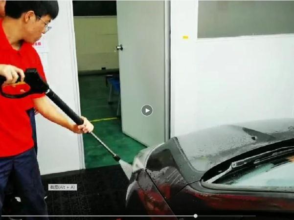 参加“云招聘”，技校学生自制小视频展现技能