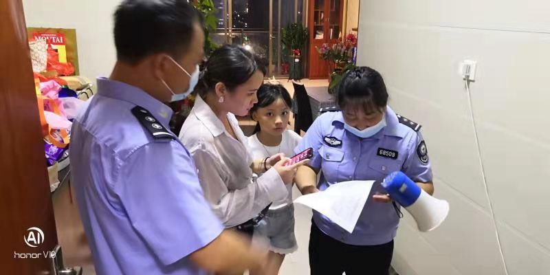 48台网格巡逻车大街小巷传递战疫最强音