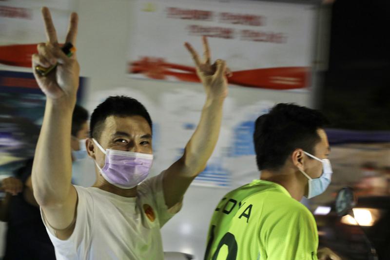 宝安福围社区今日0时解封！这场与病毒的较量我们赢了！