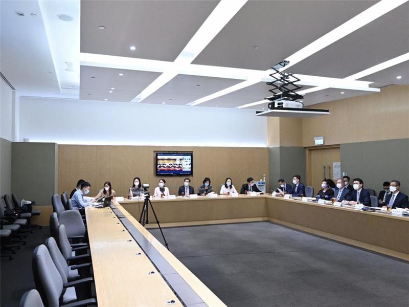 支持香港全面参与和助力“一带一路”建设联席会议第四次会议召开