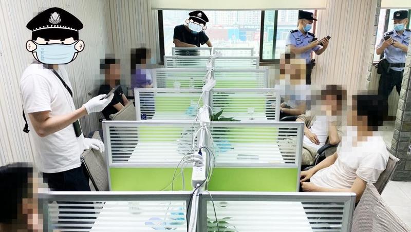 专业包装“美女主播”骗打赏，一互联网公司被警方一窝端