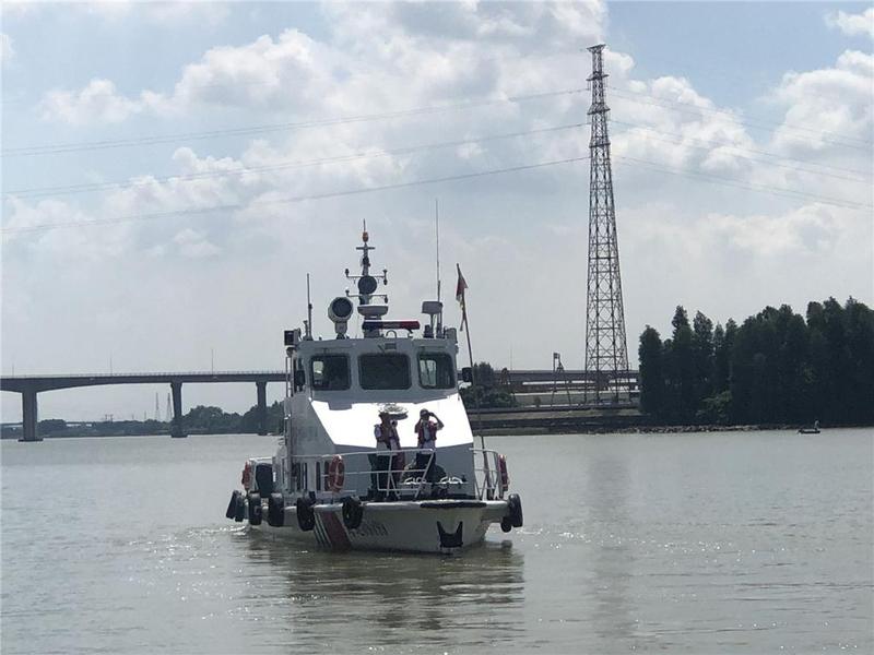 一船舶触碰北斗大桥，现场已实施交通管制