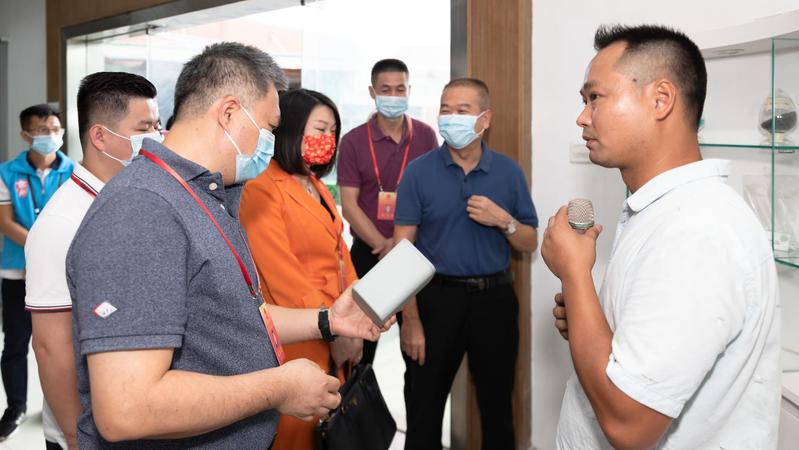 推动宝安学党史悟思想 开展垃圾分类视察调研活动