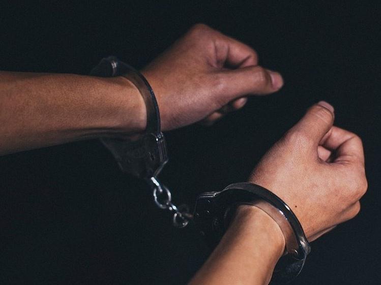 网络招募童星？一男子多次“隔空”猥亵幼女被判刑！