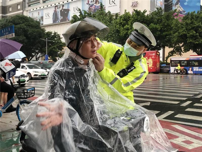 查处6.5万宗！广州严查外卖行业电动自行车交通违法