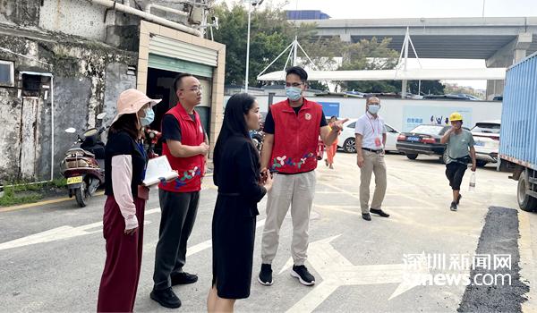 玉塘街道红星社区、玉律社区开展“文明啄木鸟”巡访查改活动