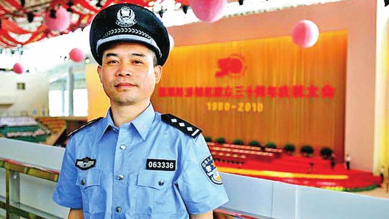 走近几位宝安警营中由“绿”转“蓝”的人民卫士