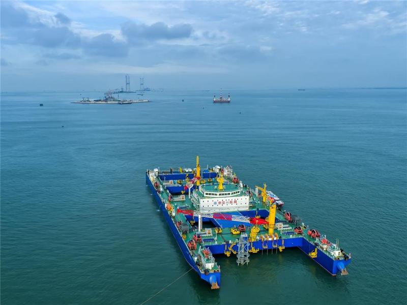 深中通道创造沉管运输安装用时最短的纪录