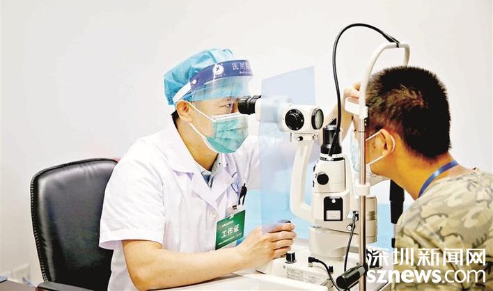 光明区82名青年参加夏秋季征兵体检