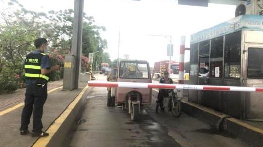 微举措促“打逃”，广州交投改造车道栏杆治理摩托车冲卡