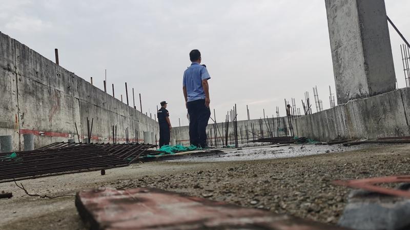 宝安一患病男子欲跳楼轻生 网格员及时发现化险为夷