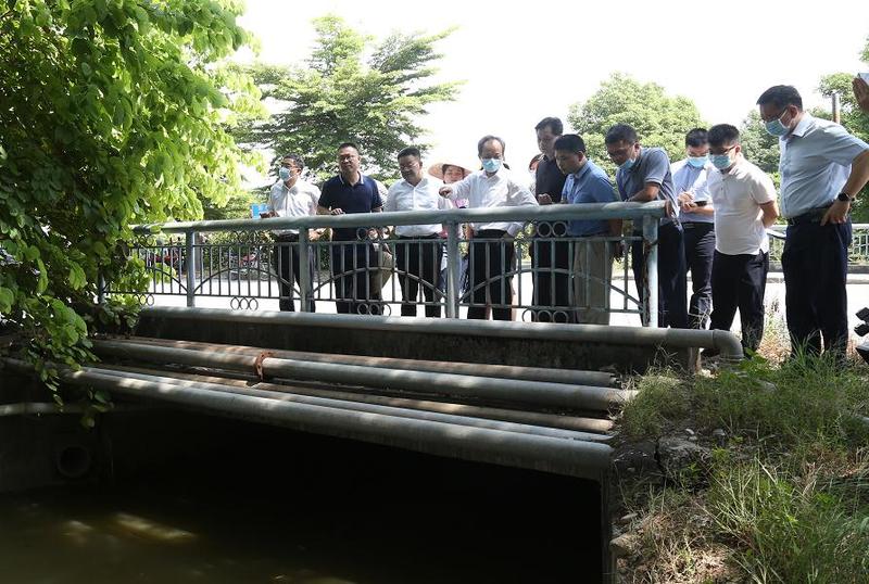 郭文海到南海区调研广佛跨界河涌整治和制造业数字化智能化转型工作