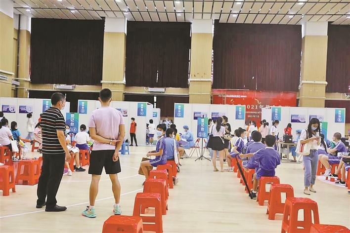 记者走访深圳学校了解防疫准备情况：五场景应急演练 备两周防疫物资