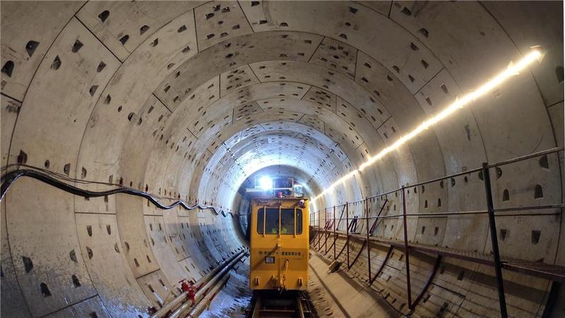 广州今年计划开通的地铁新线，土建工程累计完成超九成