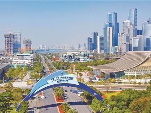 香港官员：“前海方案”为香港经济发展提供更大动力