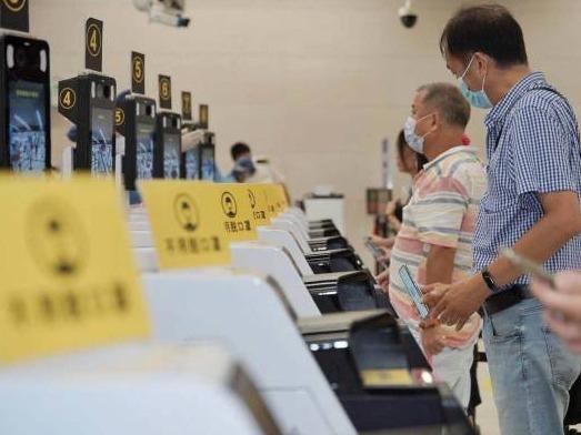 20秒通关！粤澳新通道青茂口岸体验如何？澳门旅客点赞