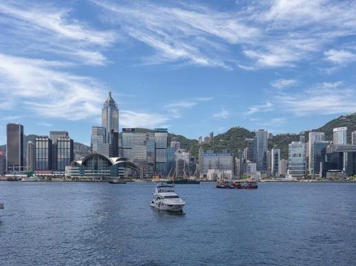 香港特区政府财政司司长：香港向由治及兴迈进