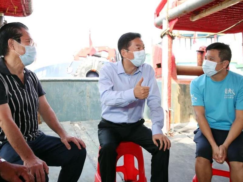 骆惠宁再访基层听民意，传递中央对香港基层民生的关心关注