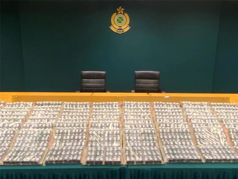 市值约1.5亿！香港海关侦破近20年来最大宗空运液态冰毒案