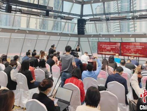 15家海交会留学人员创业服务合作园区在广州授牌