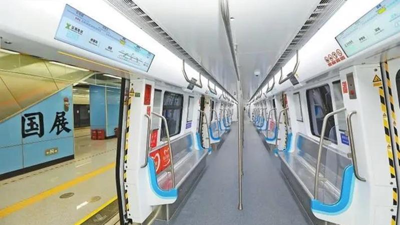 深新早点 | 深圳首条无人驾驶地铁20号线试跑，预计年底通车