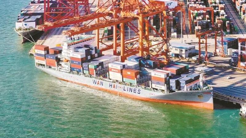 西部港区集装箱吞吐量持续增长
