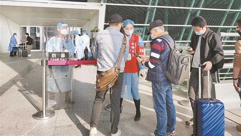 深圳春运：并肩防疫安全“圳行”