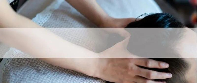 自己动手，即学即用丨两个动作缓解前额头痛