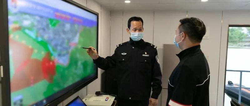 特区卫士丨杨启北：智慧海防筑牢沿海屏障，应急演练提高实战技能